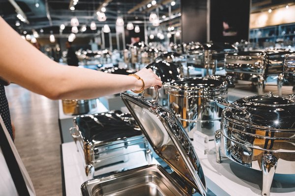 Balade gourmande : Comment faire le bon choix d'ustensiles pour une cuisine favorisant la santé ?